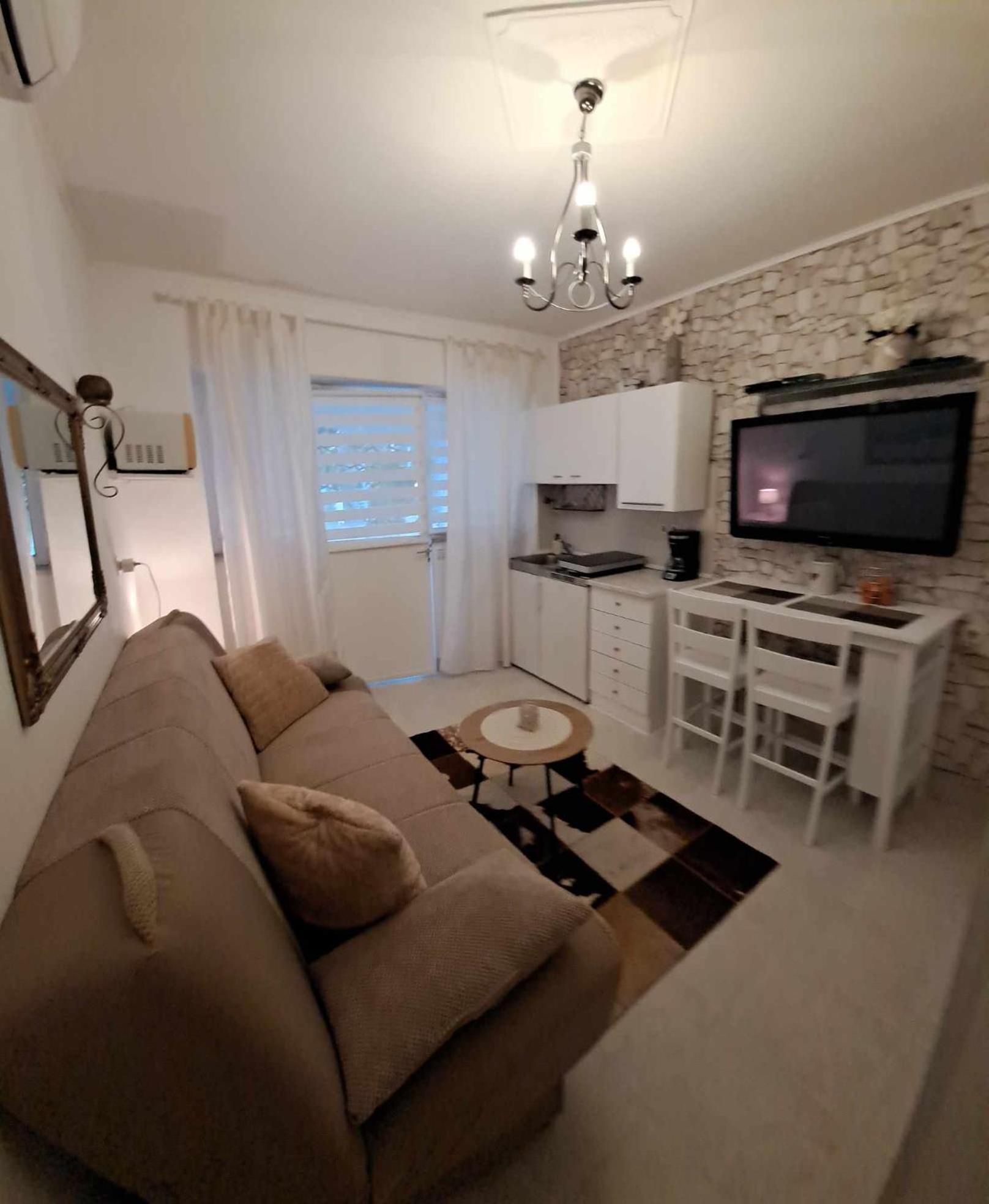 Royal Apartments Sandra Štinjan المظهر الخارجي الصورة